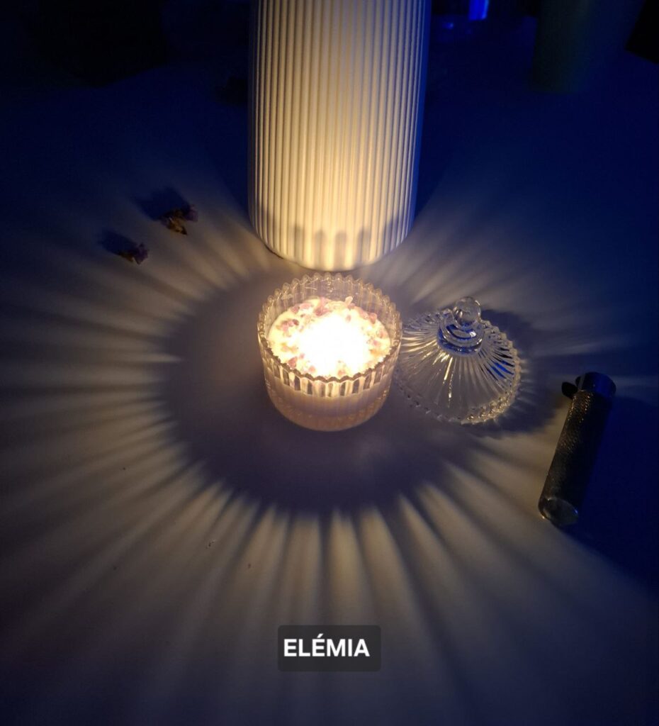 Сяйво Астросвічки ELÉMIA: соєвий віск, натуральні камені, кришталеве скло, преміальний пафум